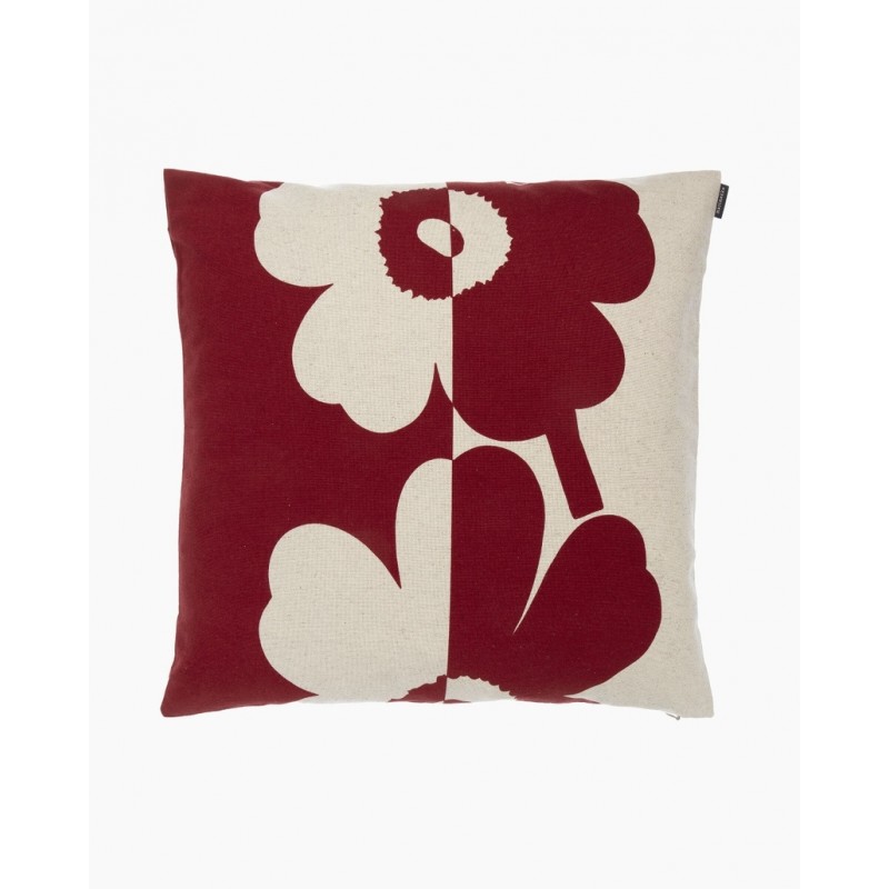 Housse de coussin Marimekko suur Unikko disponible à Finnova Paris 5 et en ligne Housse de coussin Marimekko suur Unikko disponible à Finnova Paris 5 et en ligne