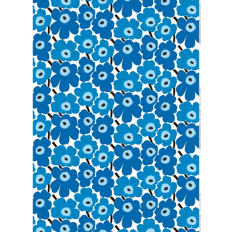 Tissu Marimekko Pieni Unikko blanc et bleu en coton disponible en ligne www.finnovashop.com et dans le magasin Finnova, Paris 5