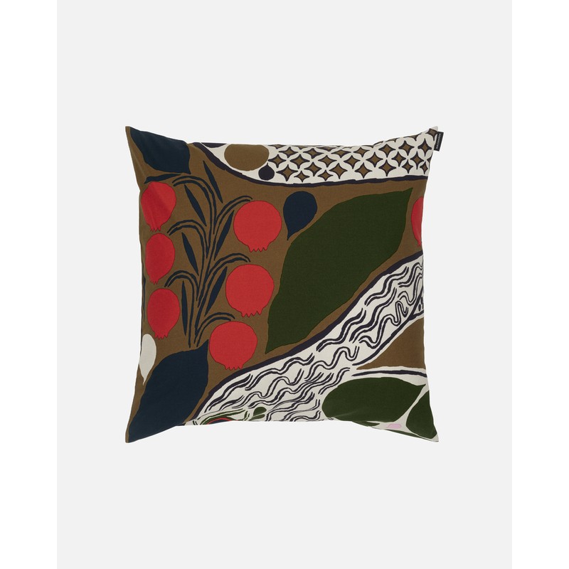 rusakko housse de coussin marimekko rouge, marron, pink, 50 X 50 cm, imprimé en Fnlande, coton, fermeture eclair sur le côté rusakko housse de coussin marimekko rouge, marron, pink, 50 X 50 cm, imprimé en Fnlande, coton, fermeture eclair sur le côté
