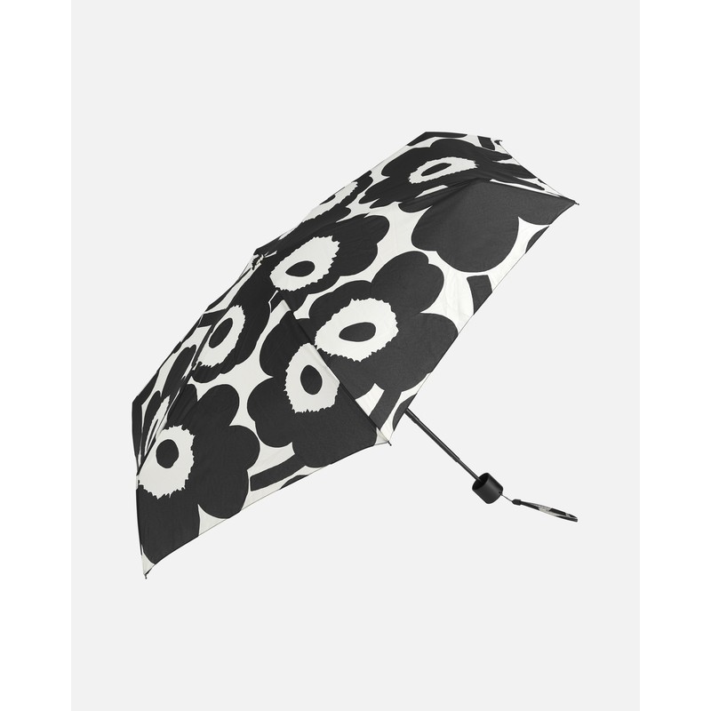 Parapluie mini manual Unikko en noir et blanc, Marimekko.