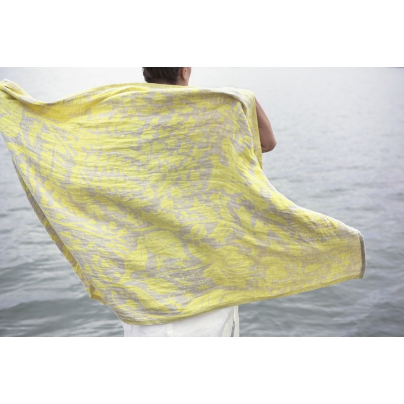 Serviette de bain Villiyrtit, Lapuan Kankurit en dimensions de 95 x 180 cm tissé en Finlande Serviette de bain Villiyrtit, Lapuan Kankurit en dimensions de 95 x 180 cm tissé en Finlande